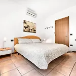 Oasis House - Host Solution