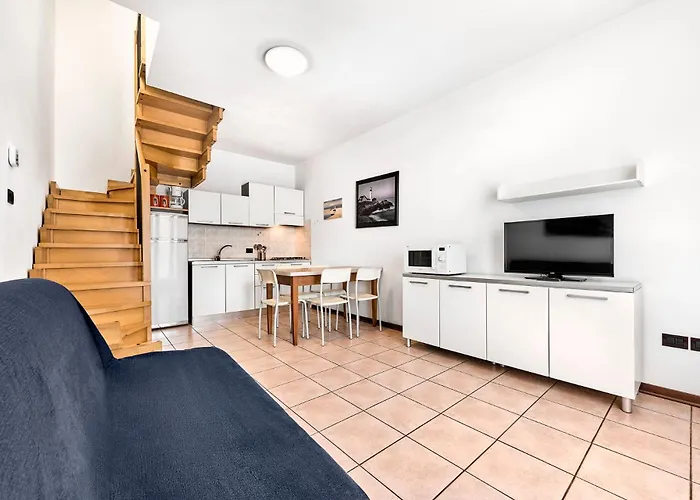 Oasis House - Host Solution Apartament